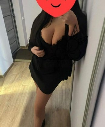 Елена, 27 лет, 3 размер груди